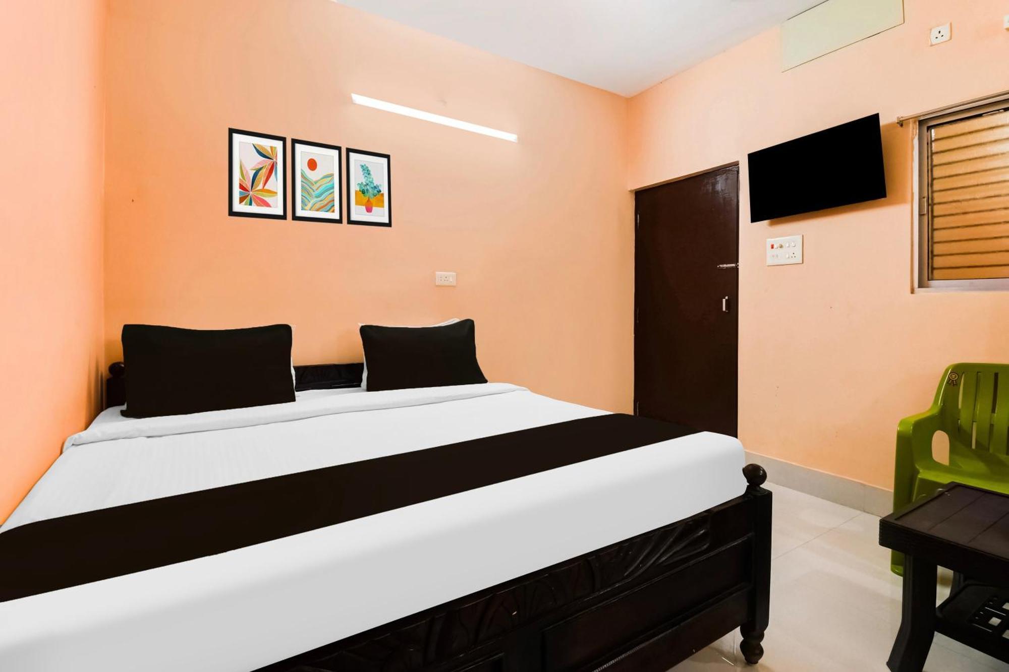 Super Hotel O Dakshin Dwar Formerly Radha Krishna Niwas Puri Exteriör bild
