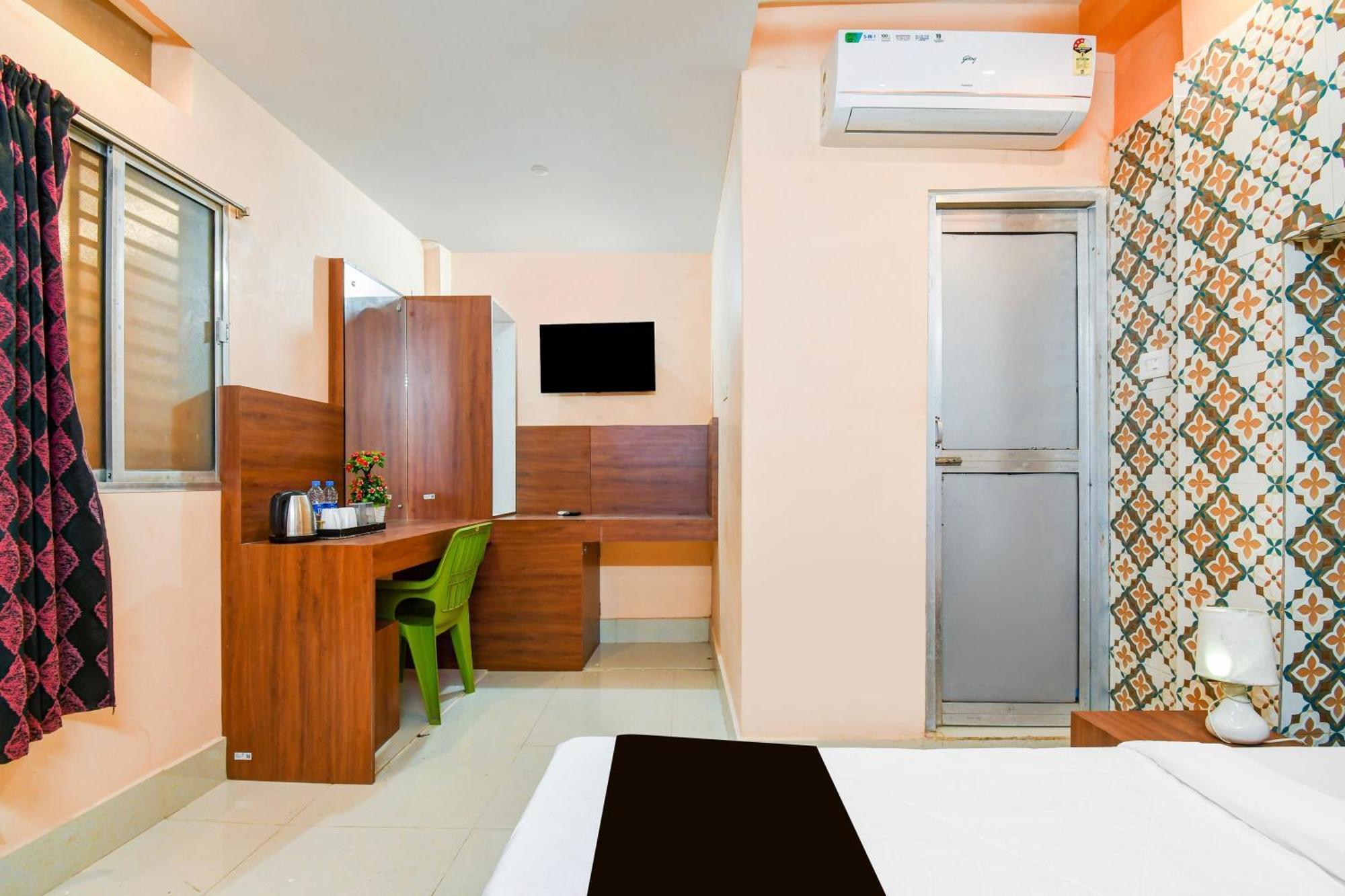 Super Hotel O Dakshin Dwar Formerly Radha Krishna Niwas Puri Exteriör bild