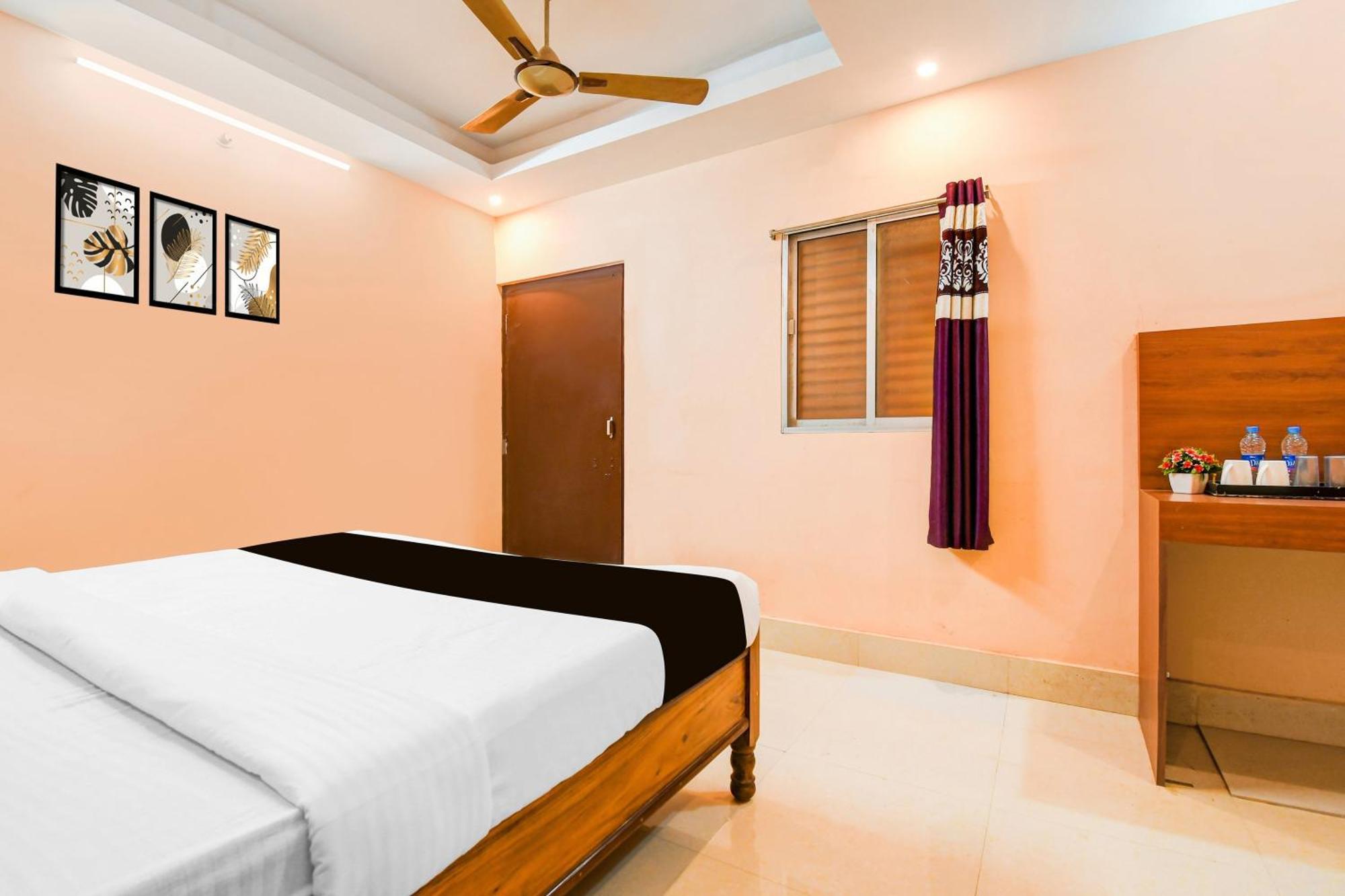 Super Hotel O Dakshin Dwar Formerly Radha Krishna Niwas Puri Exteriör bild