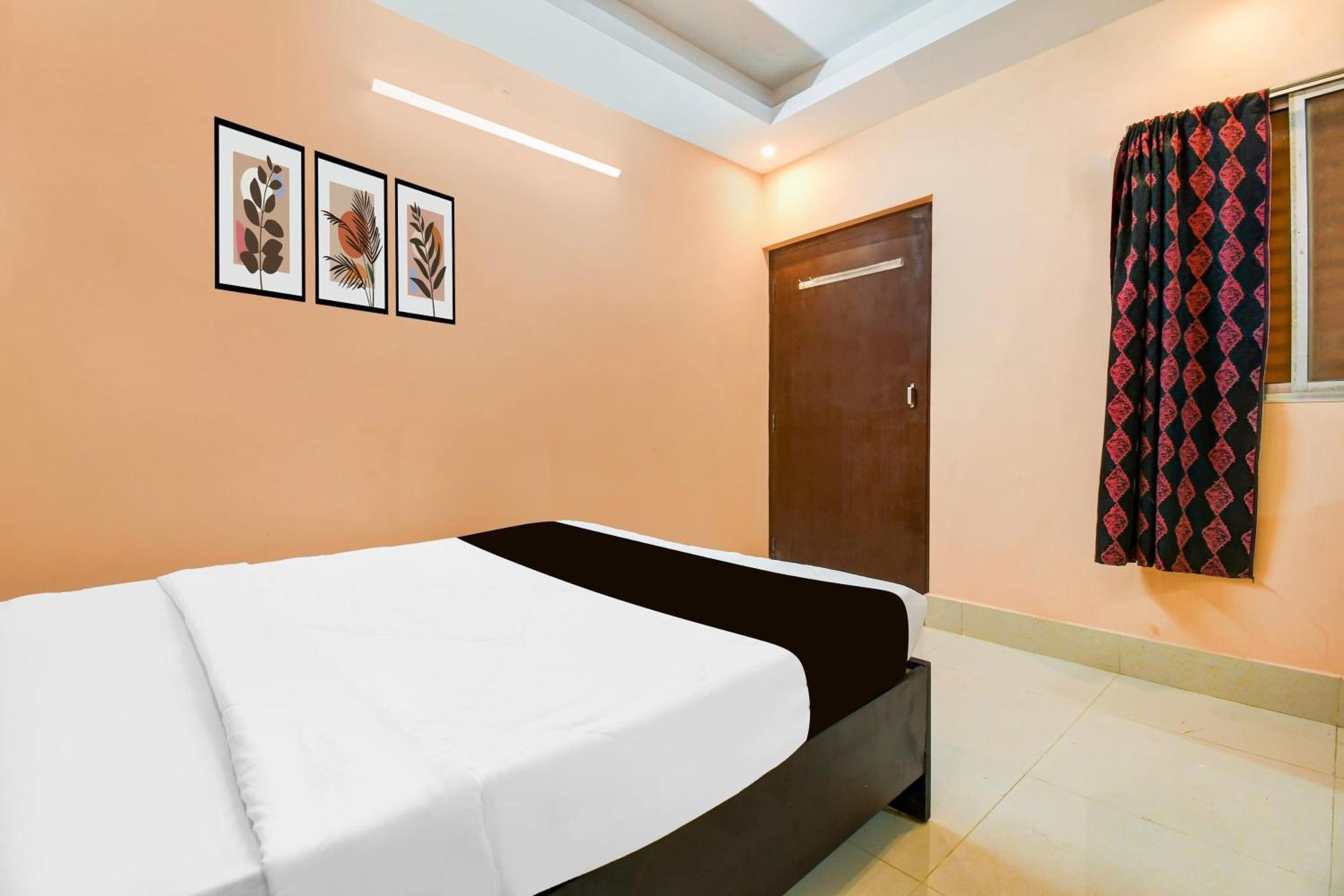 Super Hotel O Dakshin Dwar Formerly Radha Krishna Niwas Puri Exteriör bild